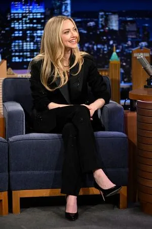 Amanda Seyfried OnlyFans Leaked Free Thumbnail Picture - #eV04Jryu2X