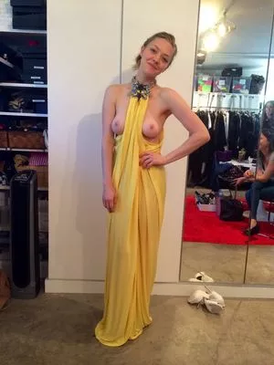 Amanda Seyfried OnlyFans Leaked Free Thumbnail Picture - #fkP2H7Cn4D
