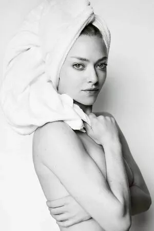 Amanda Seyfried OnlyFans Leaked Free Thumbnail Picture - #s8IPw220HU