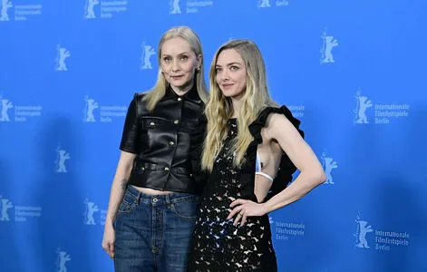 Amanda Seyfried OnlyFans Leaked Free Thumbnail Picture - #zG4ganVTWR