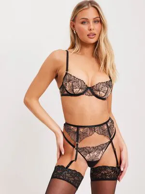 Amanda Strand OnlyFans Leaked Free Thumbnail Picture - #fpnoQuz3P3