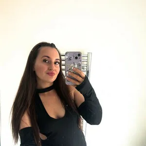 Amararose96 Thumbnail Picture
