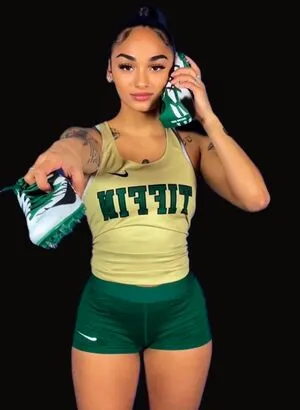 Amaya Barnes Thumbnail Picture