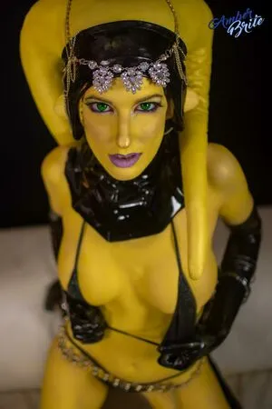 Amber Brite Thumbnail Picture