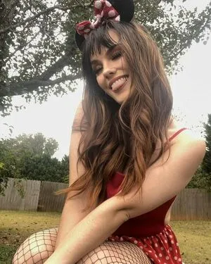 Amber Christman Thumbnail Picture