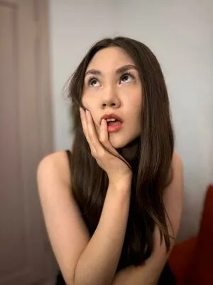 Amber Krauze Thumbnail Picture
