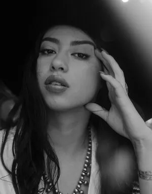 Amber Midthunder OnlyFans Leaked Free Thumbnail Picture - #V63i6Z1e9n