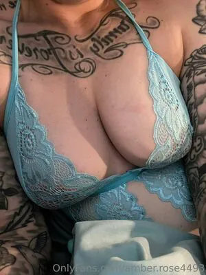 Amber Rose4493 Thumbnail Picture