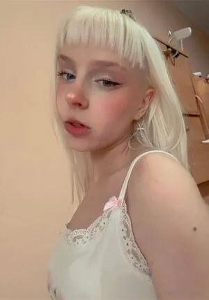 Amelia Kay Thumbnail Picture