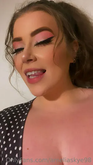 Ameliaskye98 OnlyFans Leaked Free Thumbnail Picture - #WIaL2kYkky