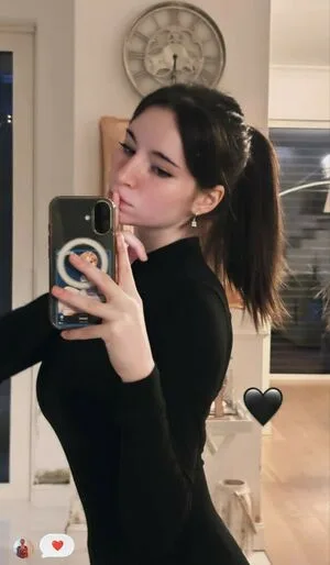 Amelshia OnlyFans Leaked Free Thumbnail Picture - #R13lDvnAYD