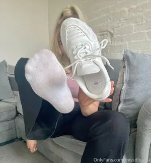 Amiemaefree OnlyFans Leaked Free Thumbnail Picture - #C2OcnyzV8V