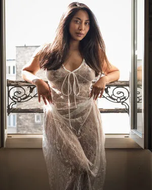 Amina Model OnlyFans Leaked Free Thumbnail Picture - #LLDZi4iUpV