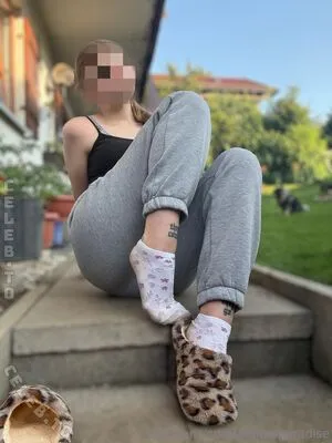 Amira OnlyFans Leaked Free Thumbnail Picture - #Ly77Zedp89