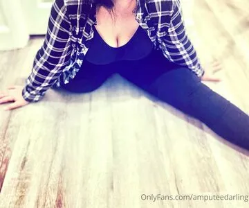 Amputeedarling OnlyFans Leaked Free Thumbnail Picture - #fu8cl8tYZw