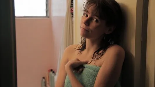 Amy Dallen Thumbnail Picture