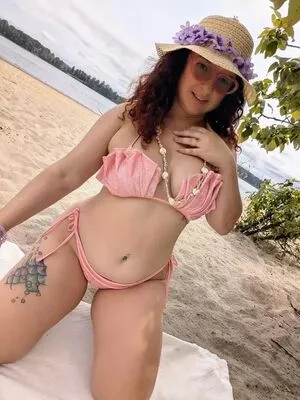 Amy Fantasy Thumbnail Picture