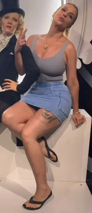 Amy Jackson OnlyFans Leaked Free Thumbnail Picture - #YmAthxV9mm
