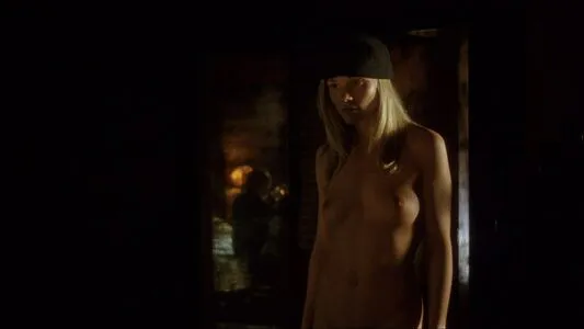 Amy Locane Thumbnail Picture