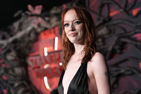 Amybeth Mcnulty OnlyFans Leaked Free Thumbnail Picture - #Mejd0j7HS3