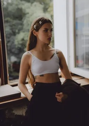 Ana Nas Thumbnail Picture