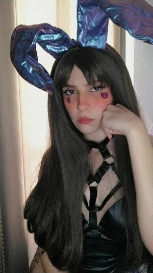 Andrea Becaria Thumbnail Picture