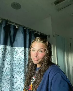 andrea.posnerrr OnlyFans Leaked Free Thumbnail Picture - #cujEdXdLCn