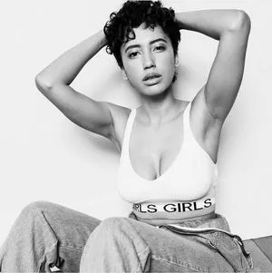 Andy Allo OnlyFans Leaked Free Thumbnail Picture - #a8wJ8g2Ls8