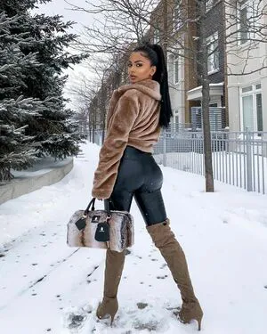 Aneeqa Farid OnlyFans Leaked Free Thumbnail Picture - #OBmN2IBugH