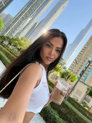 Aneeqa Farid OnlyFans Leaked Free Thumbnail Picture - #vG1z2c0a4g