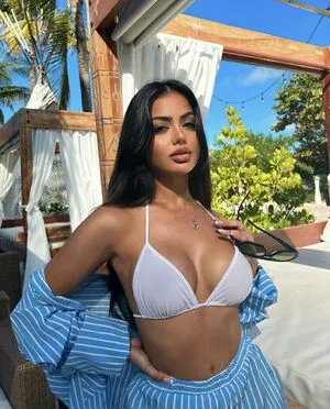Aneeqafarid OnlyFans Leaked Free Thumbnail Picture - #EdGzEcMPYm