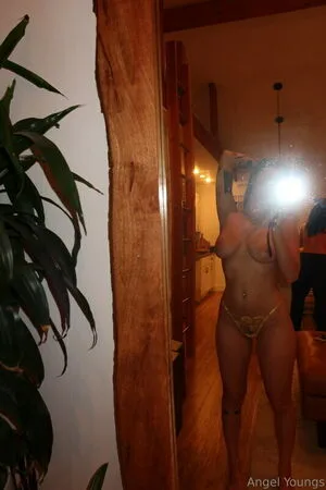 Angel Youngs OnlyFans Leaked Free Thumbnail Picture - #YWTvXO2klR