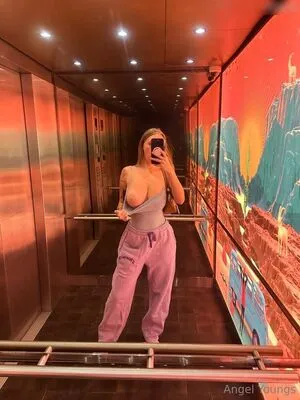 Angel Youngs OnlyFans Leaked Free Thumbnail Picture - #8uztq2Mo44