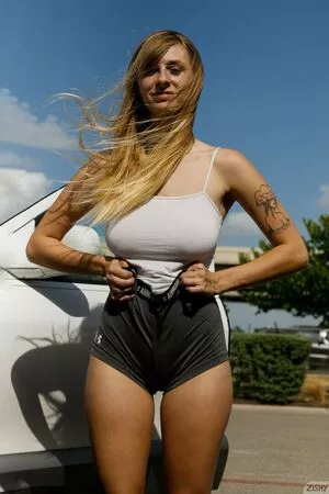 Angel Youngs OnlyFans Leaked Free Thumbnail Picture - #y5oAE5q0Sy