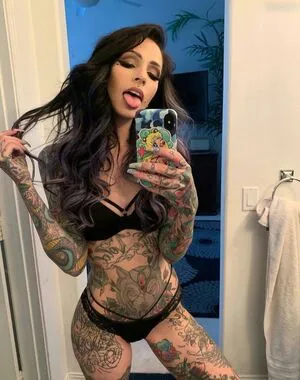 Angela Mazzanti Thumbnail Picture
