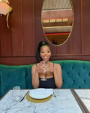 Angela Mishhhj Thumbnail Picture