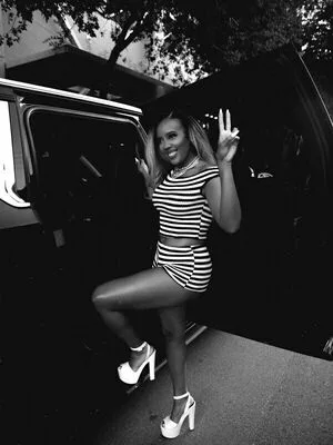 Angela Simmons OnlyFans Leaked Free Thumbnail Picture - #xnfmap1Dvx