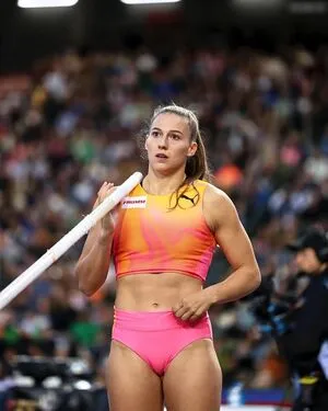 Angelica Moser Thumbnail Picture