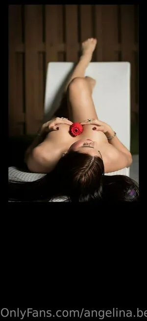 Angelina Bebe Thumbnail Picture