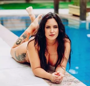 AngieeStarling Profile Thumbnail
