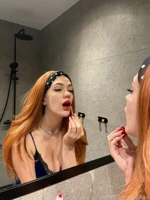 Ani Ray Thumbnail Picture