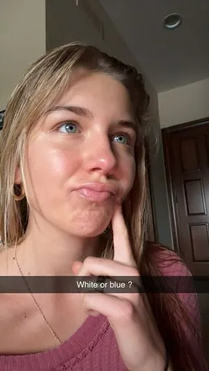 Aniela Leon OnlyFans Leaked Free Thumbnail Picture - #7YinnBSUkK