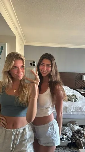 Aniela Leon OnlyFans Leaked Free Thumbnail Picture - #Fux51KULMD