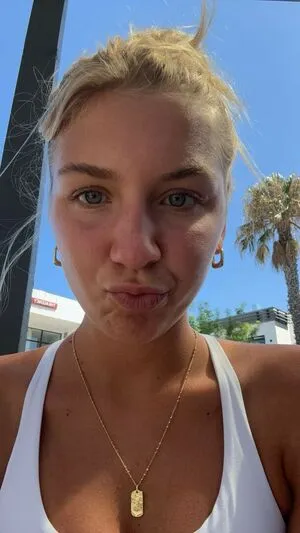 Aniela Leon OnlyFans Leaked Free Thumbnail Picture - #oNQr7vBJHL