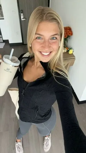 Aniela Leon OnlyFans Leaked Free Thumbnail Picture - #q1qziGt6Lg