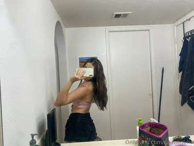 Animegirlie Thumbnail Picture
