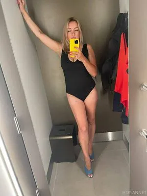 Anna Bellla OnlyFans Leaked Free Thumbnail Picture - #EaWReXSssk