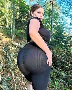 Anna Bernadina OnlyFans Leaked Free Thumbnail Picture - #TWeBfBPyby