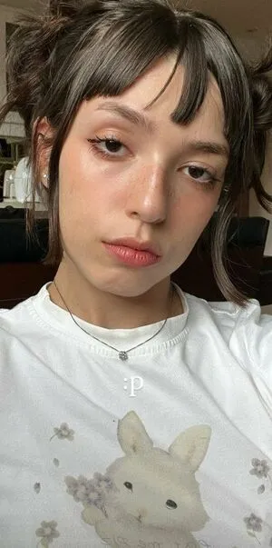 Anna Dreamy Asmr Thumbnail Picture