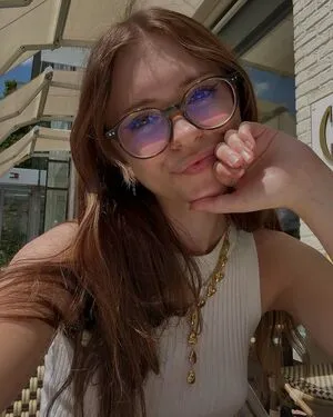 Anna Kauer OnlyFans Leaked Free Thumbnail Picture - #0SGBKdT8Vv